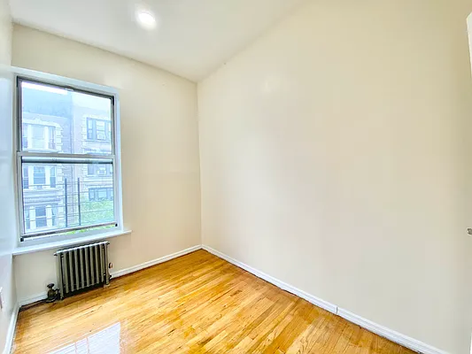 Rented by Bohemia Realty Group | media 6