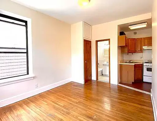 Rented by Compass | media 19