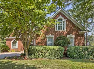 225 Pointe Overlook Dr, Chapin, SC 29036