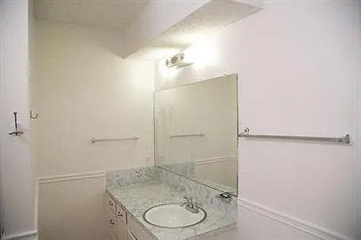 4713 Sagebrush Trl — Photo 7
