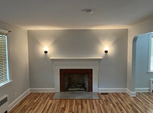 500 Academy Ave #2, Providence, RI 02908