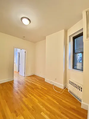 Rented by Waverly Realty Associates | media 21