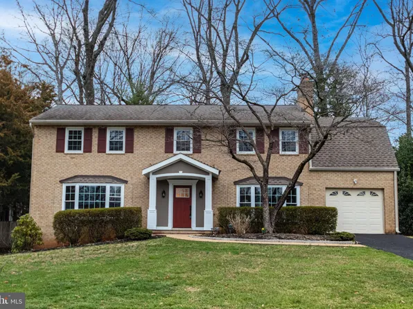 7816 Falstaff Rd, Mc Lean, VA 22102