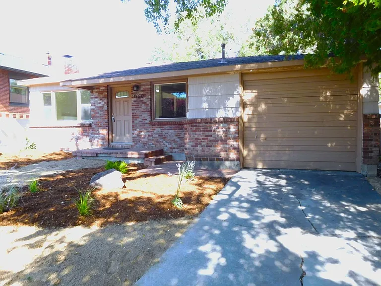 1150 Ralston St — Photo 1