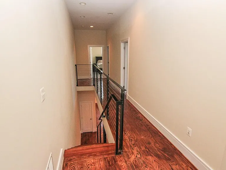 2201 E Fairmount Ave #A — Photo 11