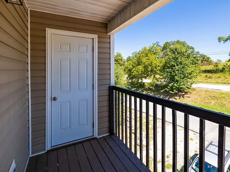 Ozark Sky Estates — Photo 7
