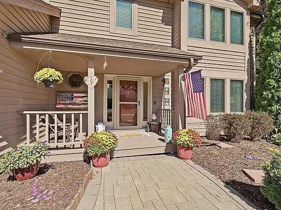 3rd image of 112122 Haering Ln