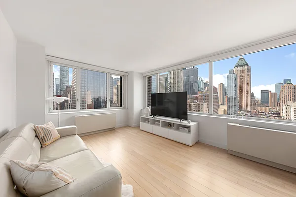 Sold by Compass | media 2