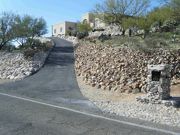 Up Driveway from rockcliff rd