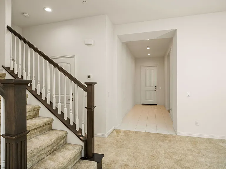 1805 Martinez Dr — Photo 14