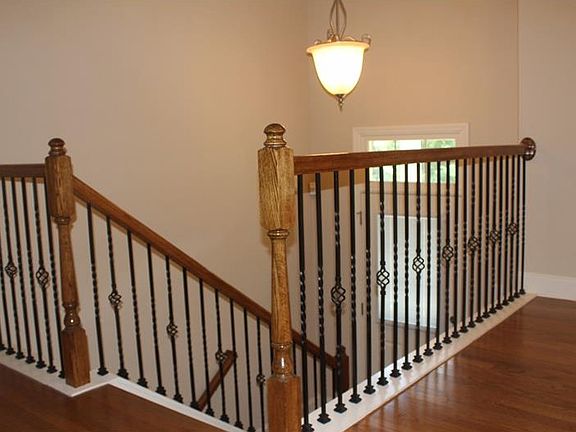 4th image of 3900 Fairhill Point