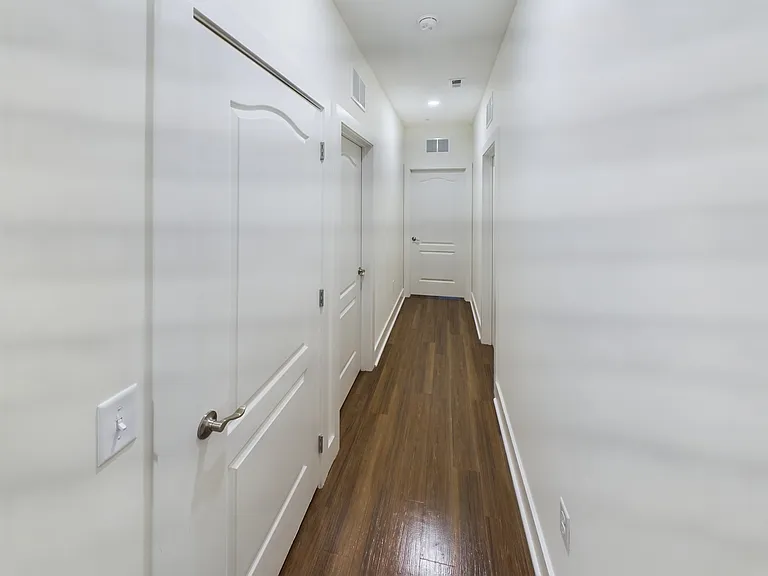 820 Wooden Way #15-104 — Photo 4