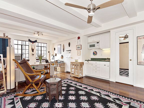 5th image of 320 E 42nd St APT 1917