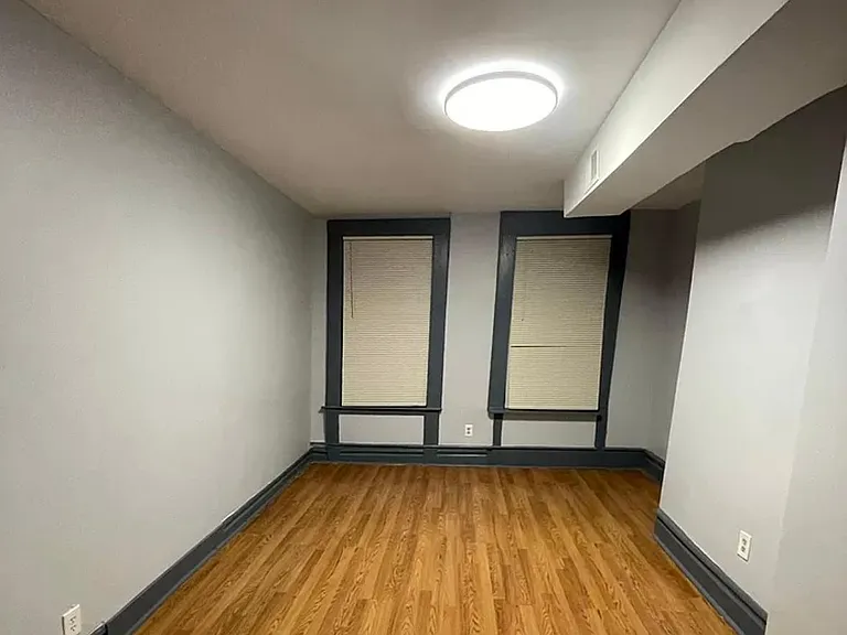 44 4th St #3F — Photo 3