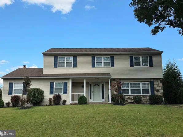 1131 Walnut Ln, Lansdale, PA 19446
