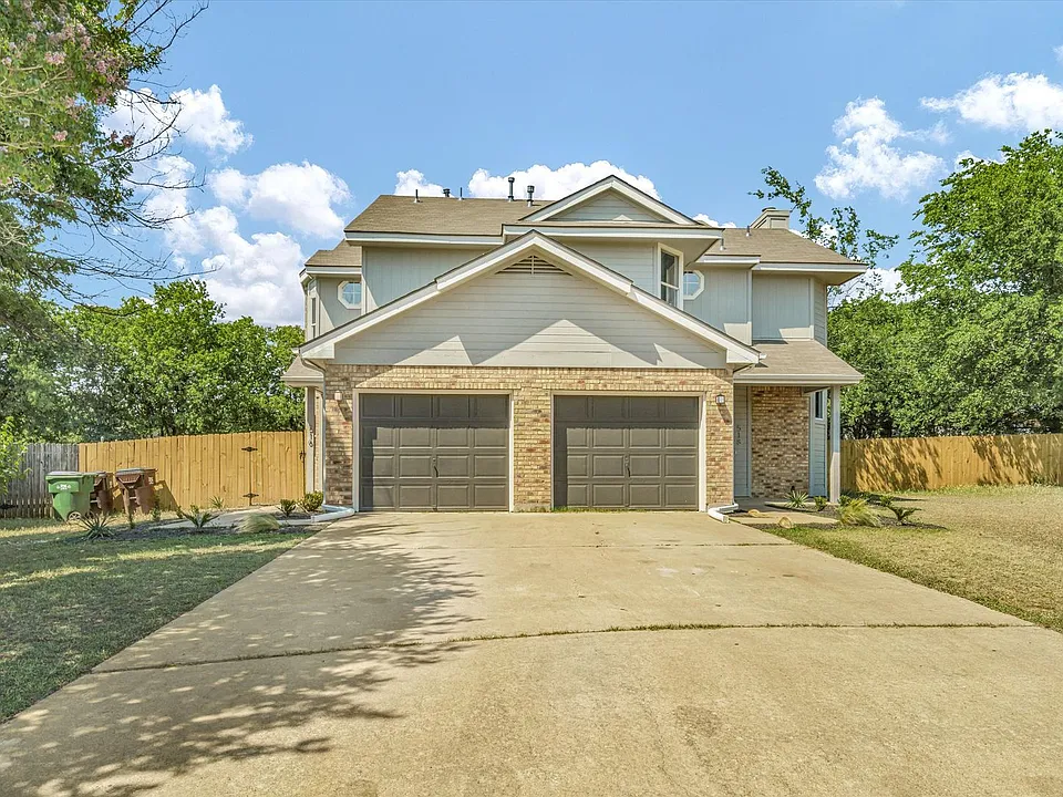 516 Gregory Ct