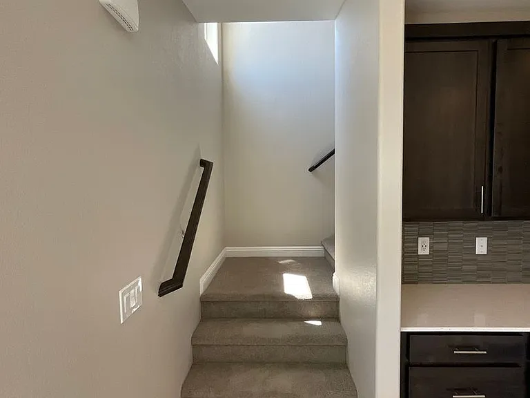 9281 Far Side Ave — Photo 18