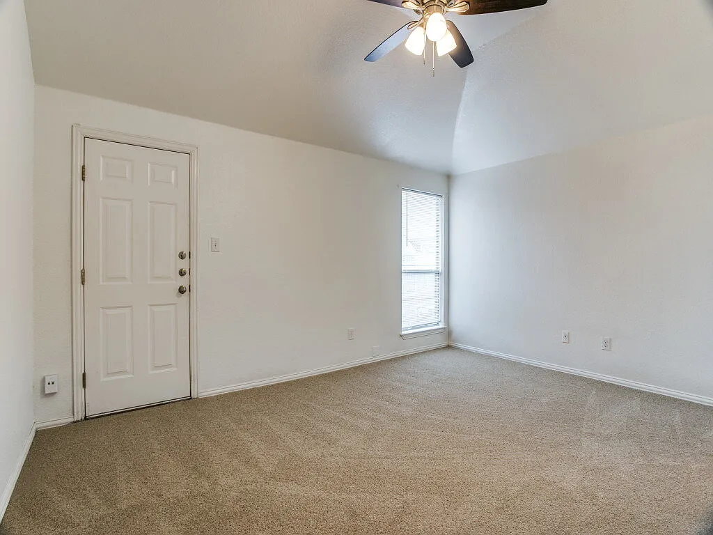 2 bed, 2.0 bath, 1064 sqft, $1,500 — Photo 3