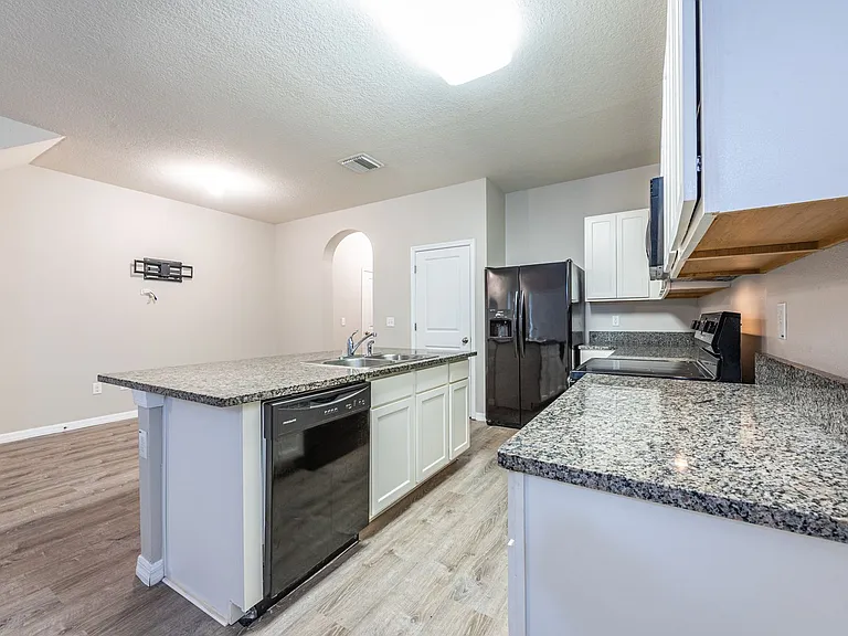 8908 Indigo Trail Loop — Photo 15