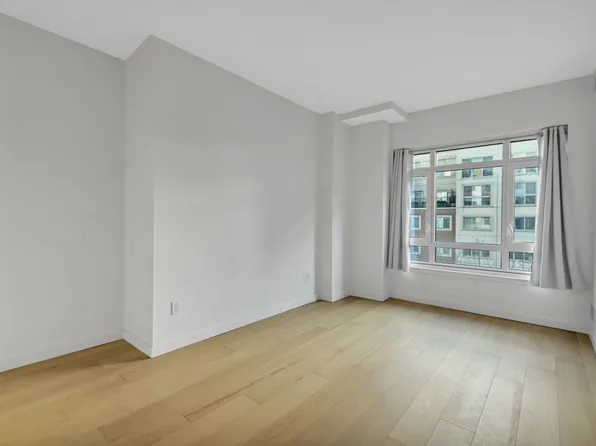 13 West 116th Street image 1 of 20