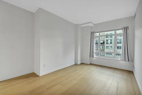 13 W 116th St Photo 1