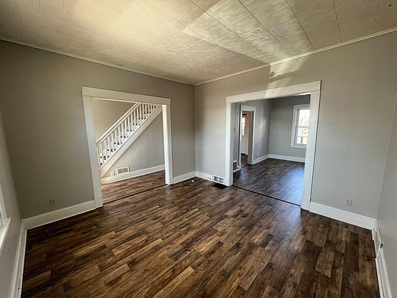 4th image of 506 1st Ave