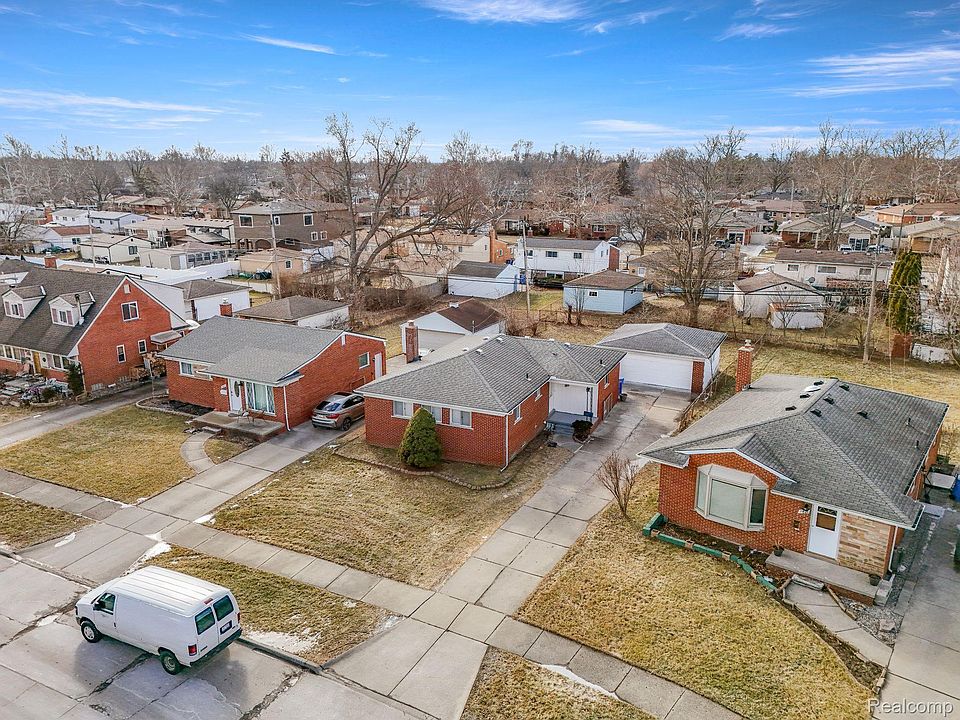 1st image of 7011 Rosemary St