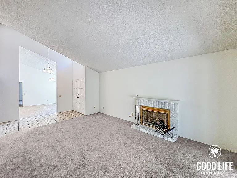 4711 Amberwood Ct — Photo 5