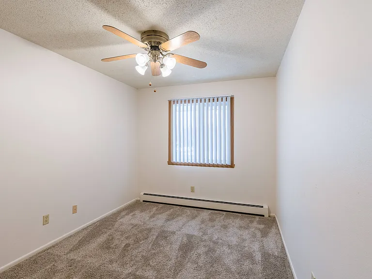 Fargo, ND Betty Ann Apartments | Bedroom