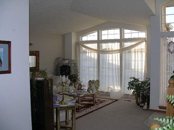 5th image of 23822 E Maxwell Ln