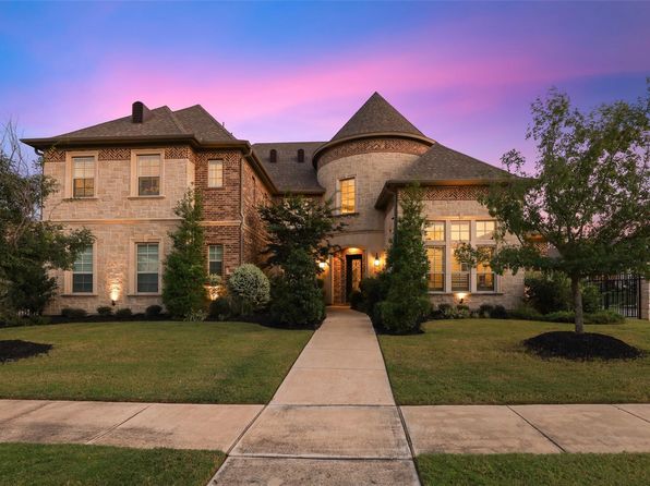 1001 Winding Lake Blvd