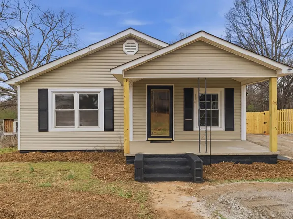 114 N Moore St, Duncan, SC 29334