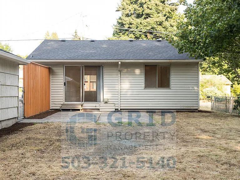 1108 Grand Blvd — Photo 18