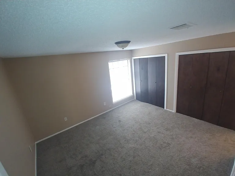 314 E Denton Dr #19 — Photo 6