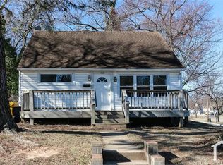 112 Bliss Ln, Glen Burnie, MD 21060