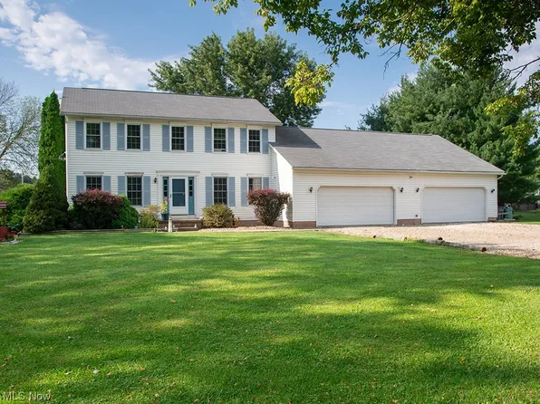 4958 Hayes Rd, Ravenna, OH 44266