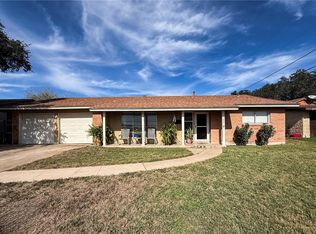 1506 Santa Cecilia Dr, Kingsville, TX 78363