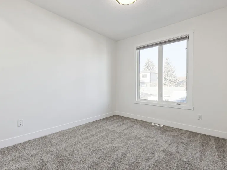 33 Harvard St NW #UPPER — Photo 7