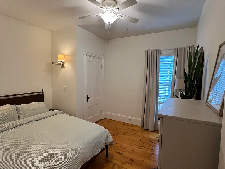 16 Marshall St — Photo 17