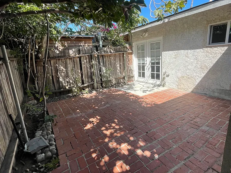 10159 Farragut Dr — Photo 4