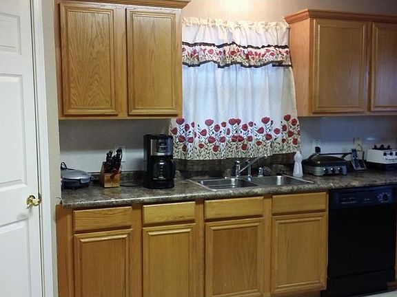 3rd image of 8355 Crystalwood Dr