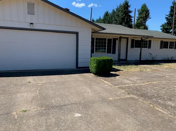 79030 Thornton Ln, Cottage Grove, OR 97424