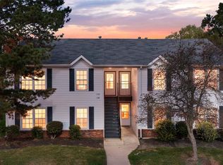 136 Old Buggy Ct #D, Saint Charles, MO 63304
