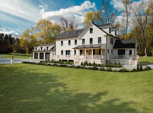 189 Merriam St, Weston, MA 02493