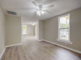 101 Baker Ave, Joliet, IL 60433