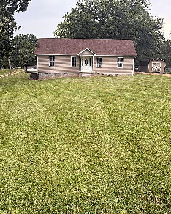 1st image of 212 Ramah Rd