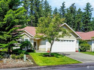 2110 Cascade Ct, Anacortes, WA