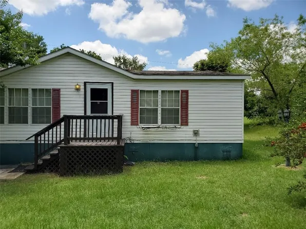 111 Greenslope Cv, Bastrop, TX 78602