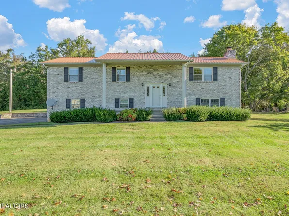 8408 Graceland Rd, Corryton, TN 37721