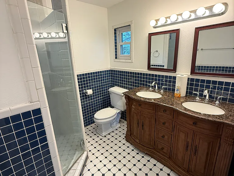 4394 Pompano Dr SE — Photo 16